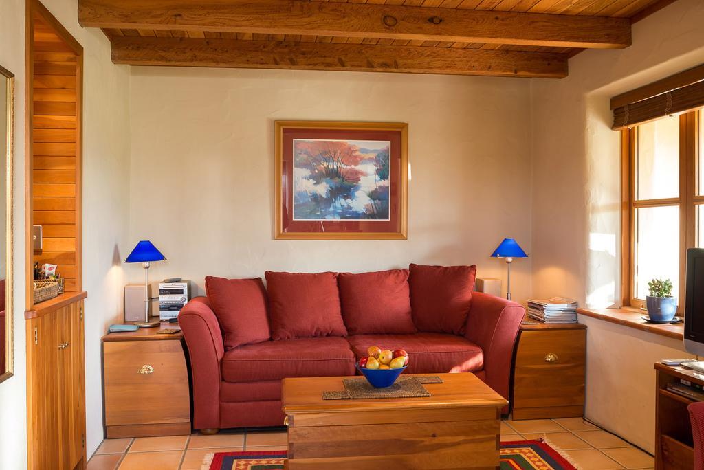 Straw Lodge Vineyard And Boutique Lodging Renwick Luaran gambar